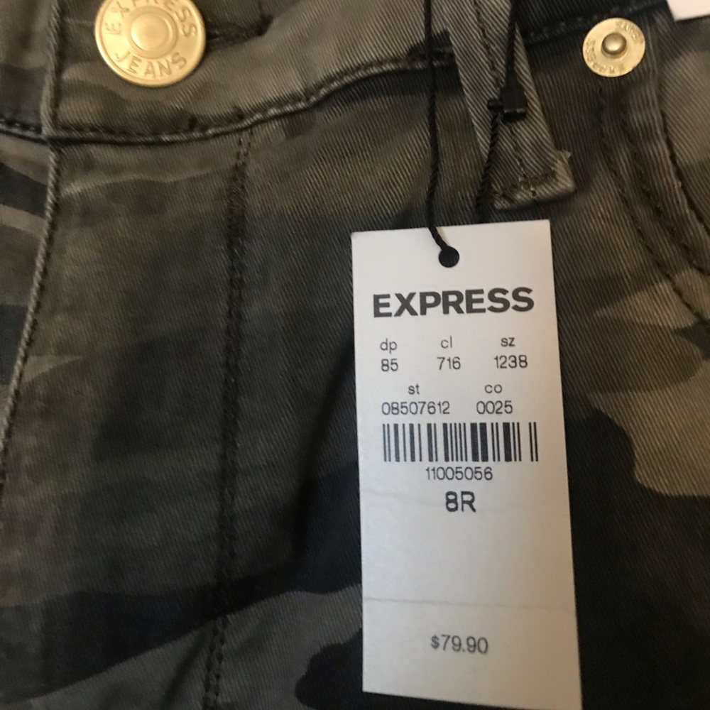 Ladies pants. - Picture 2 of 5